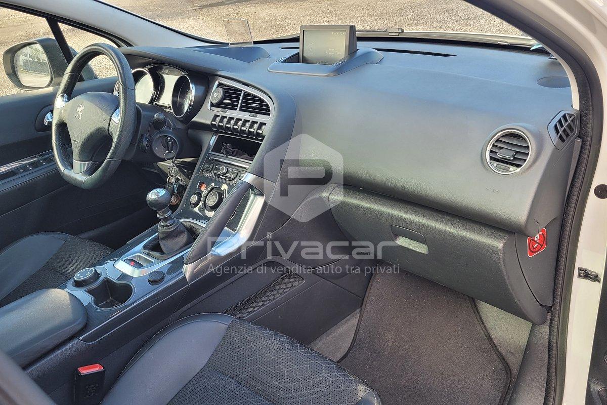 PEUGEOT 3008 1.6 HDi 115CV Business