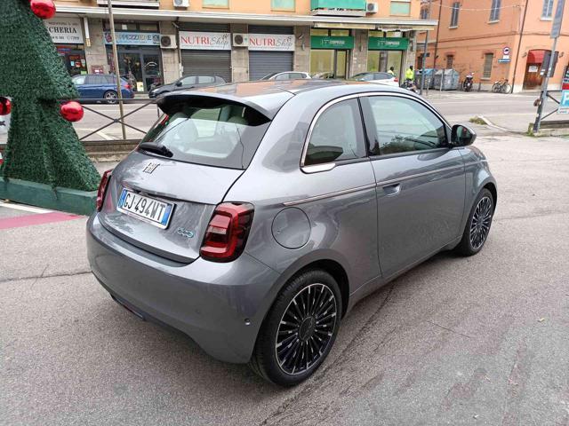 FIAT 500 La Prima Berlina 42 kWh