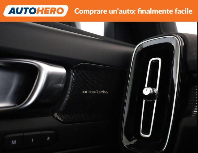 VOLVO XC40 B3 automatico Plus Dark N1