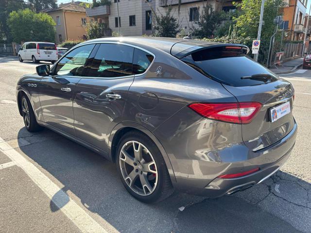 MASERATI Levante V6 Diesel AWD"ProMMo"