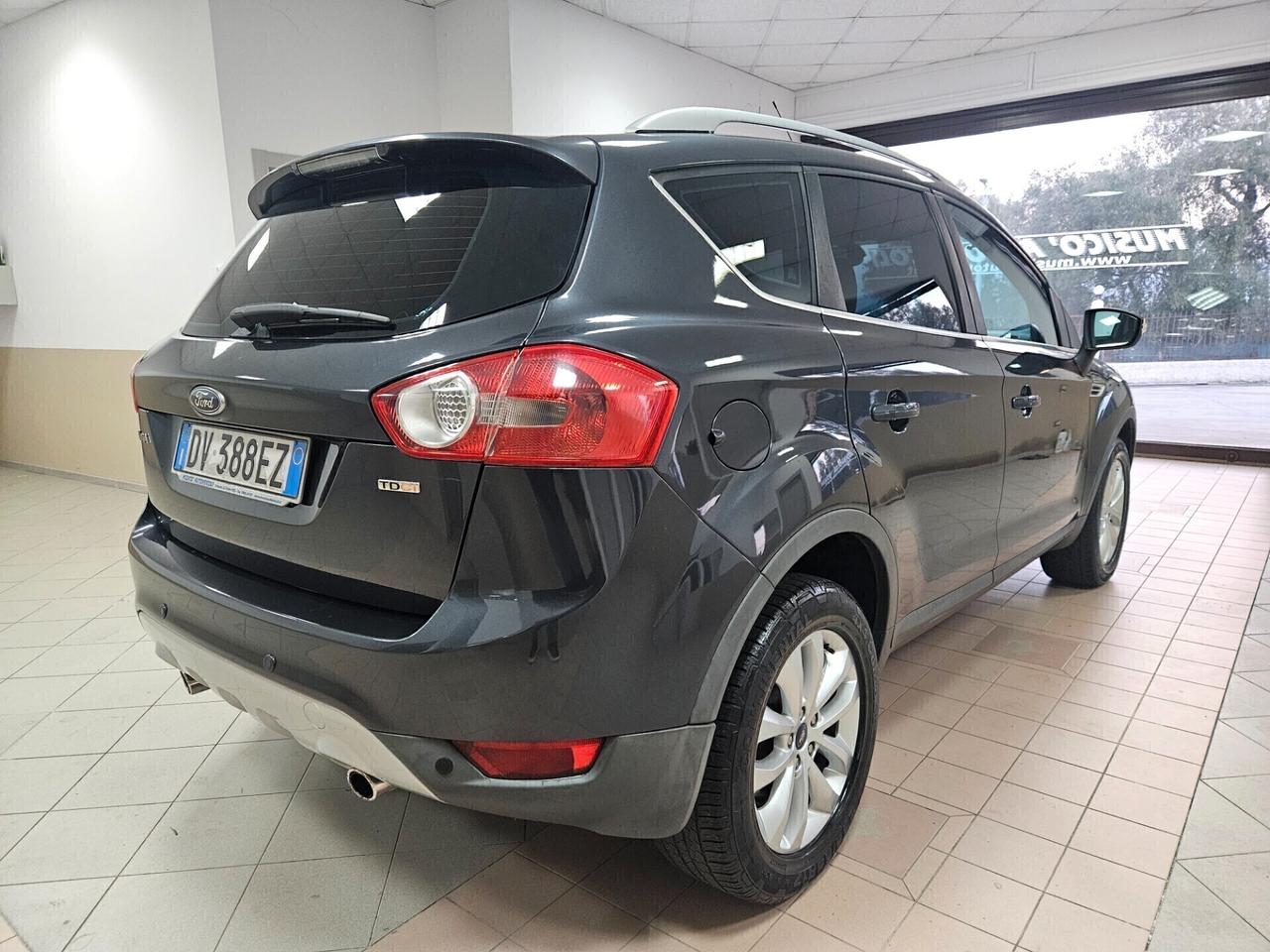 Ford Kuga 2.0 TDCi 136 CV 4WD Titanium DPF