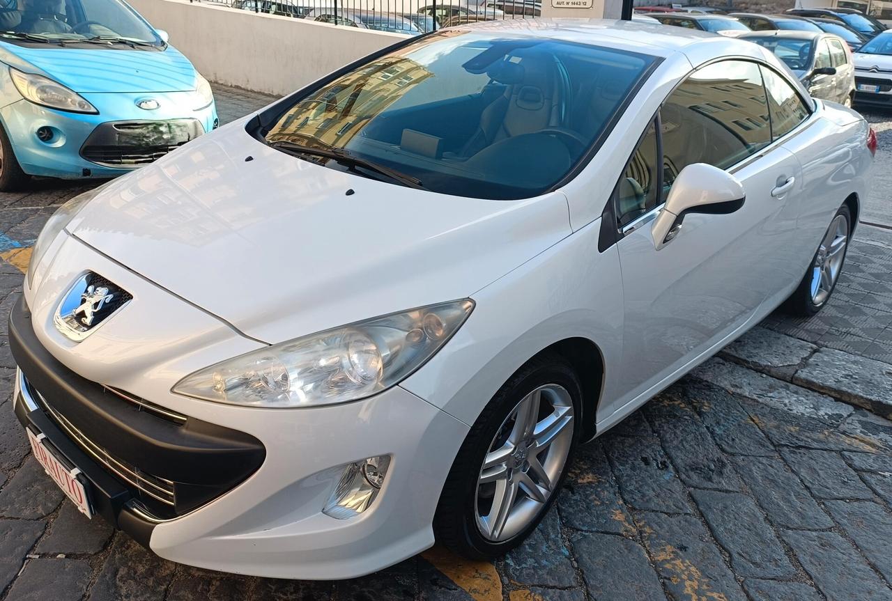 Peugeot 308 2.0 HDi 136CV CC aut. Féline