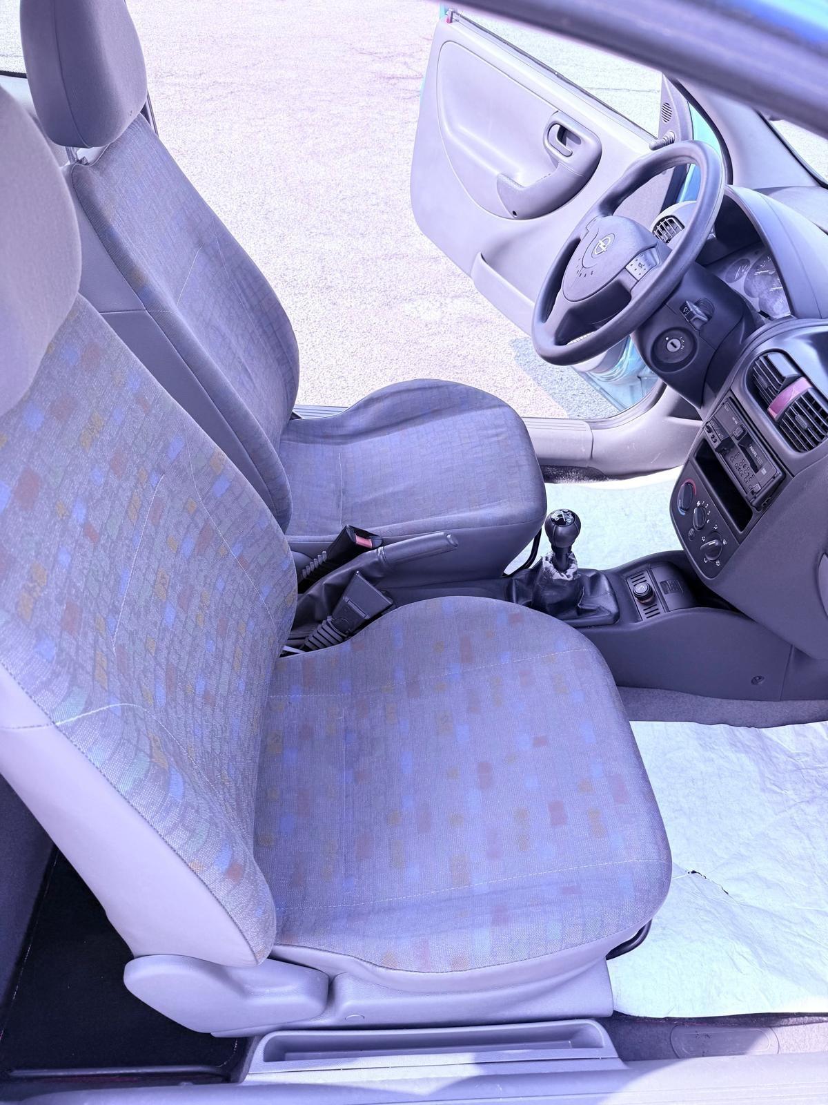Opel Corsa 1.0i 12V cat 3 porte Ok neopatentati