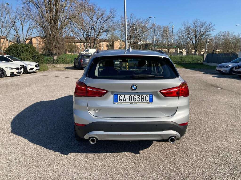 BMW X1 18 d Business Advantage sDrive Steptronic