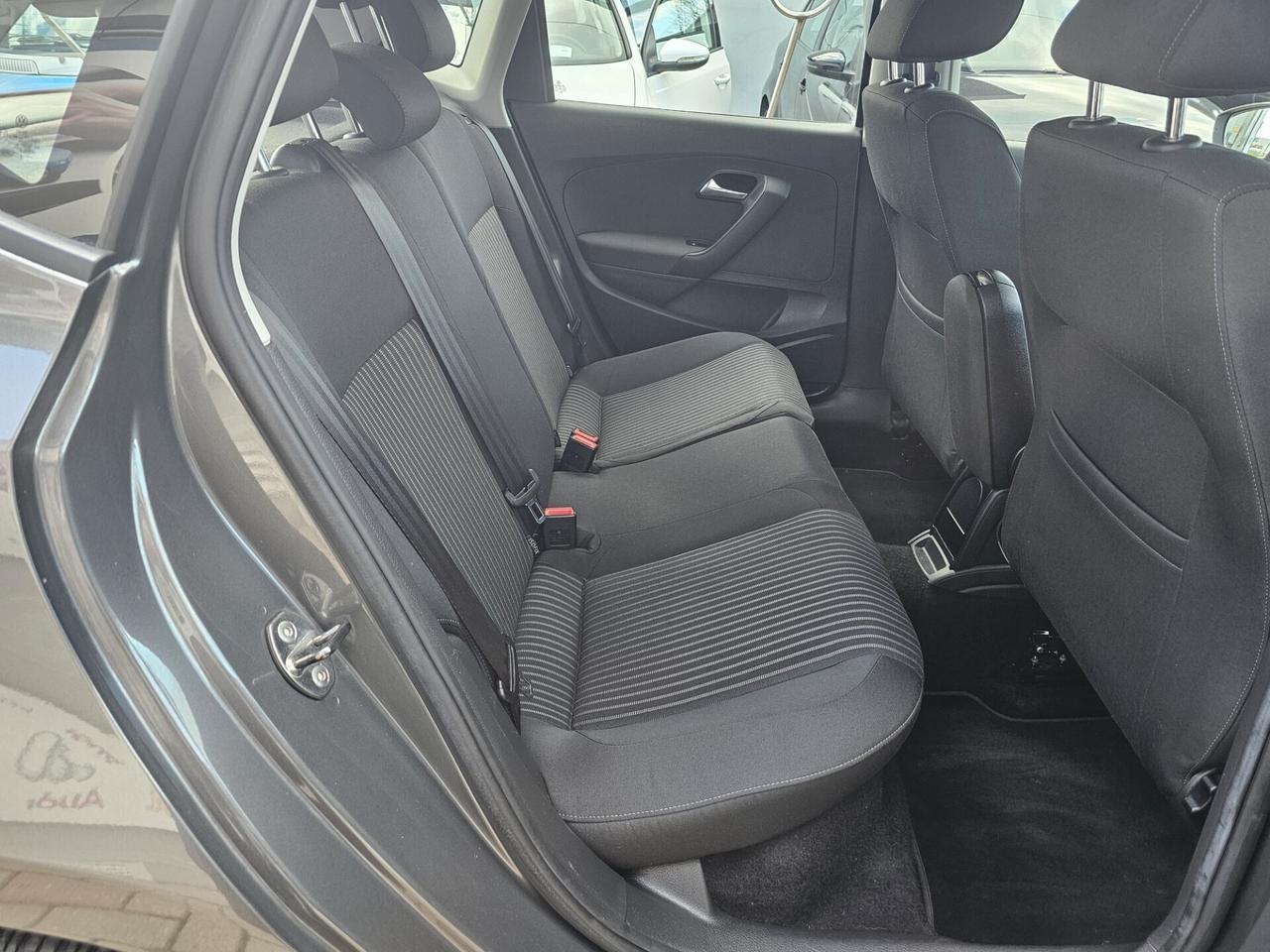 Volkswagen Polo 1.4 5 porte Highline