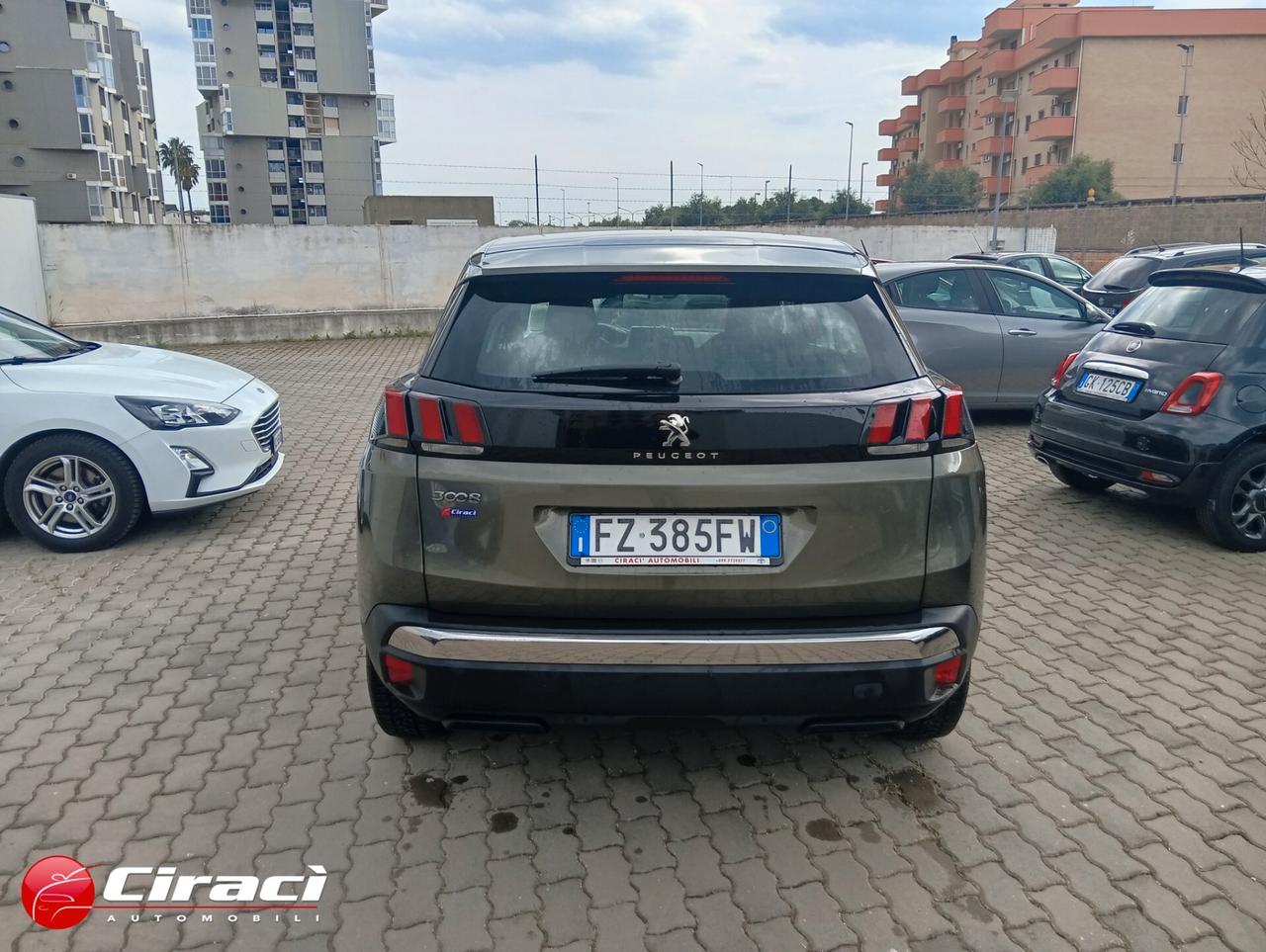 Peugeot 3008 BlueHDi 130 S&S Business