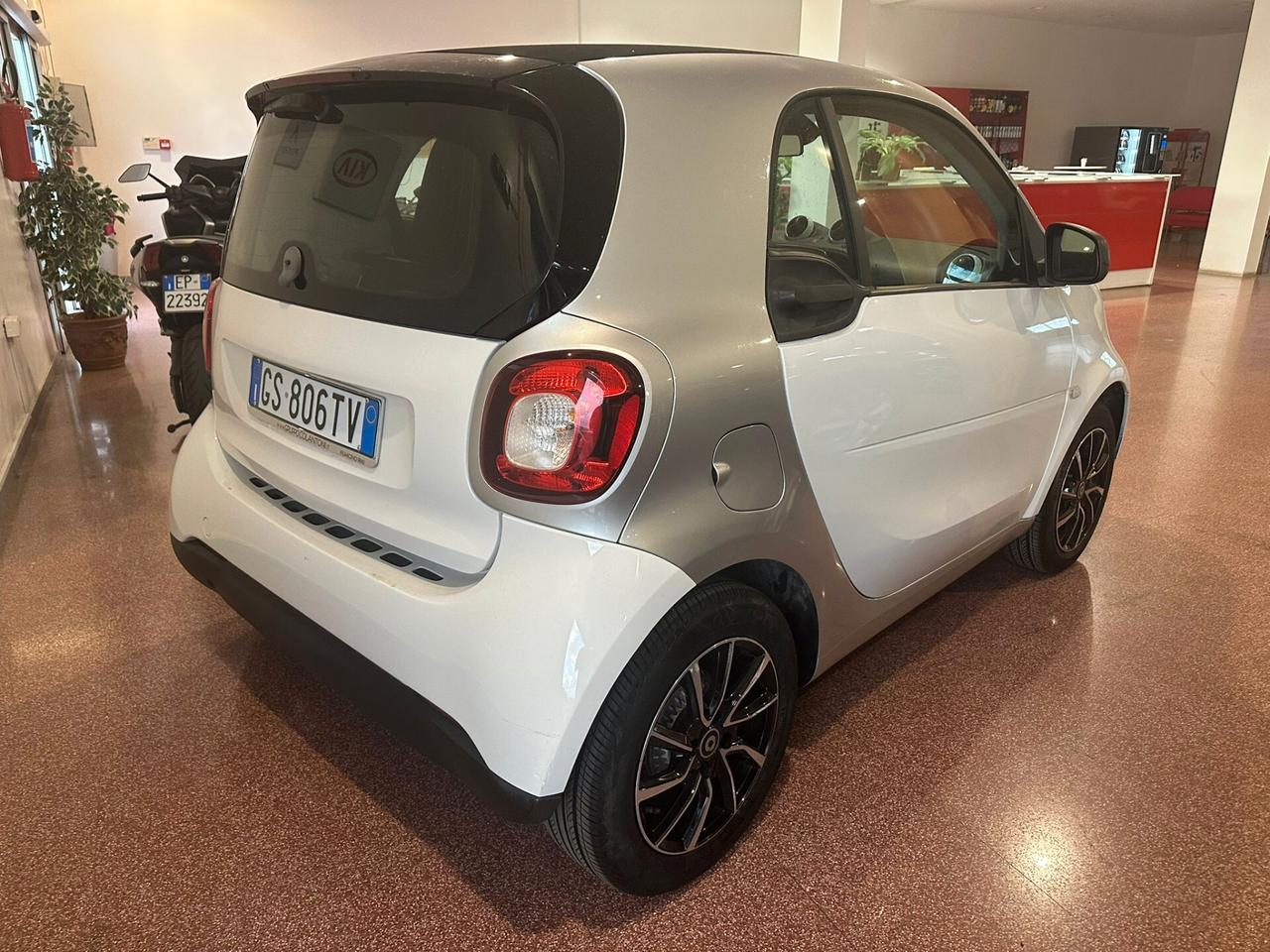 Smart ForTwo 70 1.0 twinamic Youngster