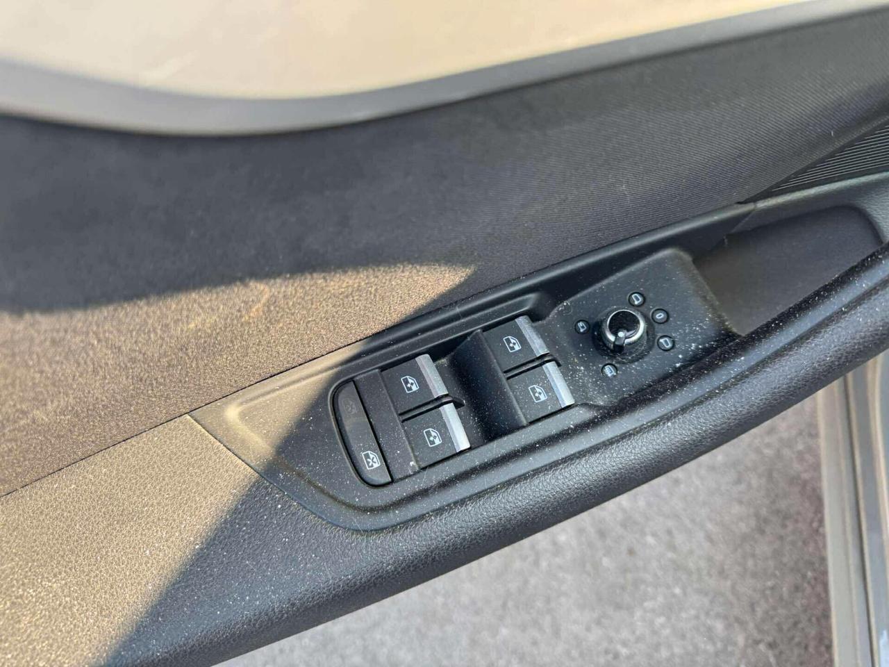Audi A4 Avant 40 TDI S tronic S line edition-2020