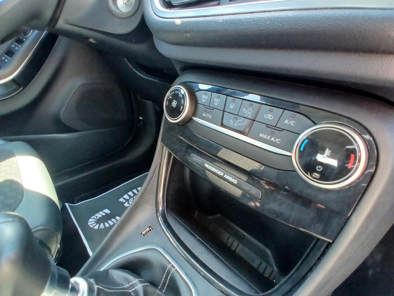 Ford Puma 1.0 EcoBoost Hybrid 125 CV S&S Titanium Design
