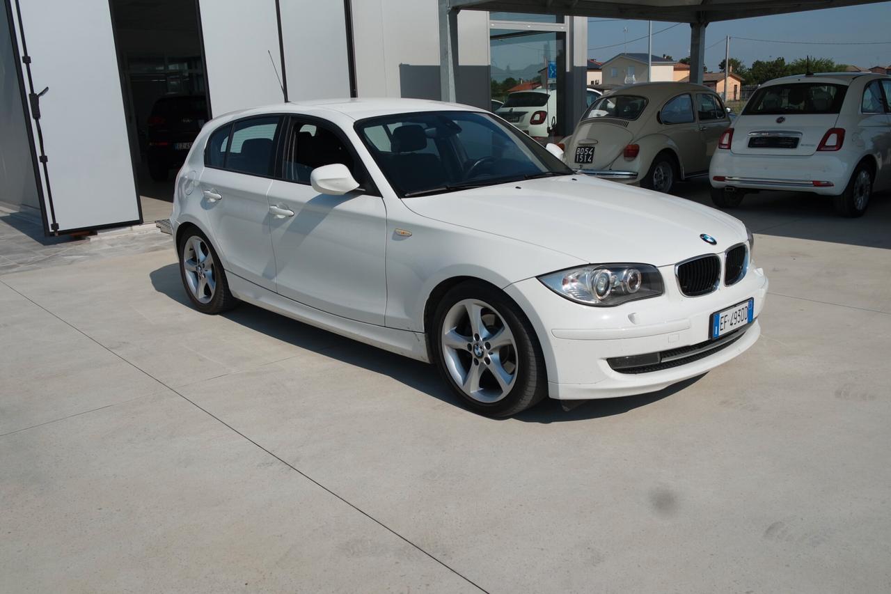 Bmw 118 118d 2.0 143CV cat 5 porte Futura DPF