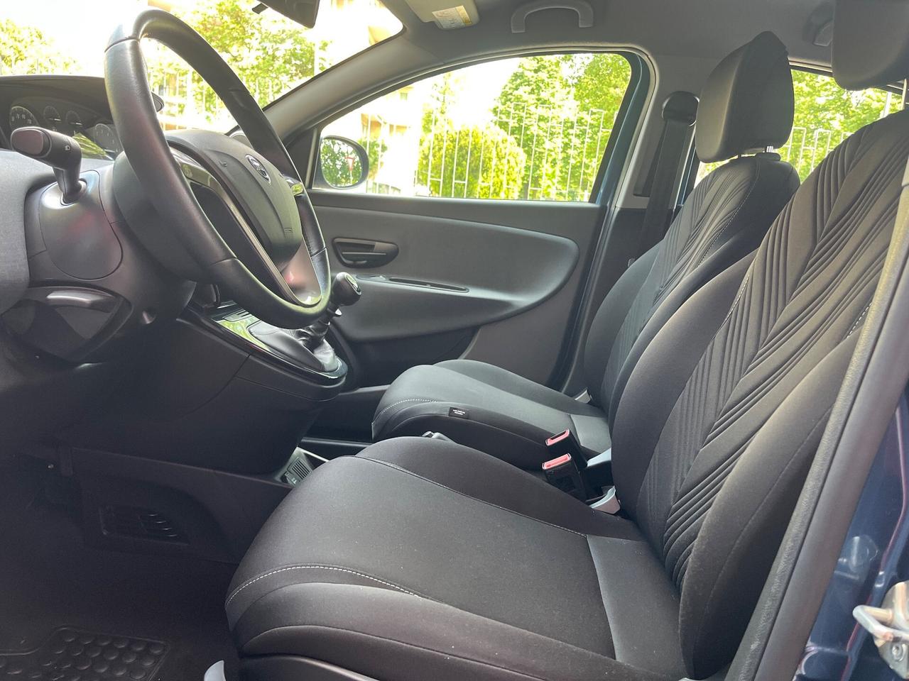 LANCIA YPSILON 1.0 HYBRID 69CV GOLD - NESSUN VINCOLO FINANZIARIO