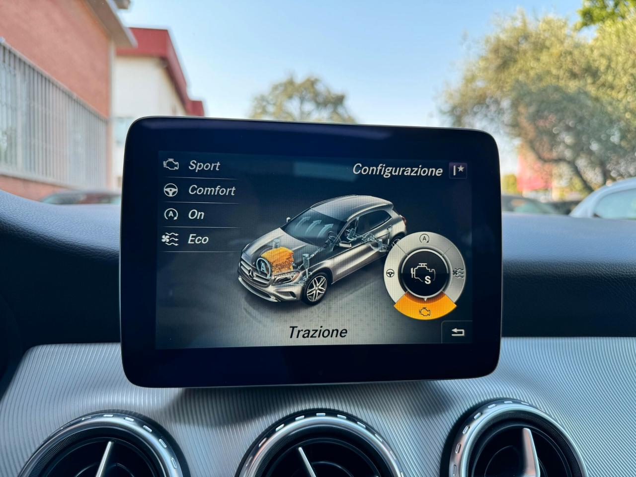 Mercedes-benz GLA 180 GLA 180d 110cv Automatic Premium TETTP