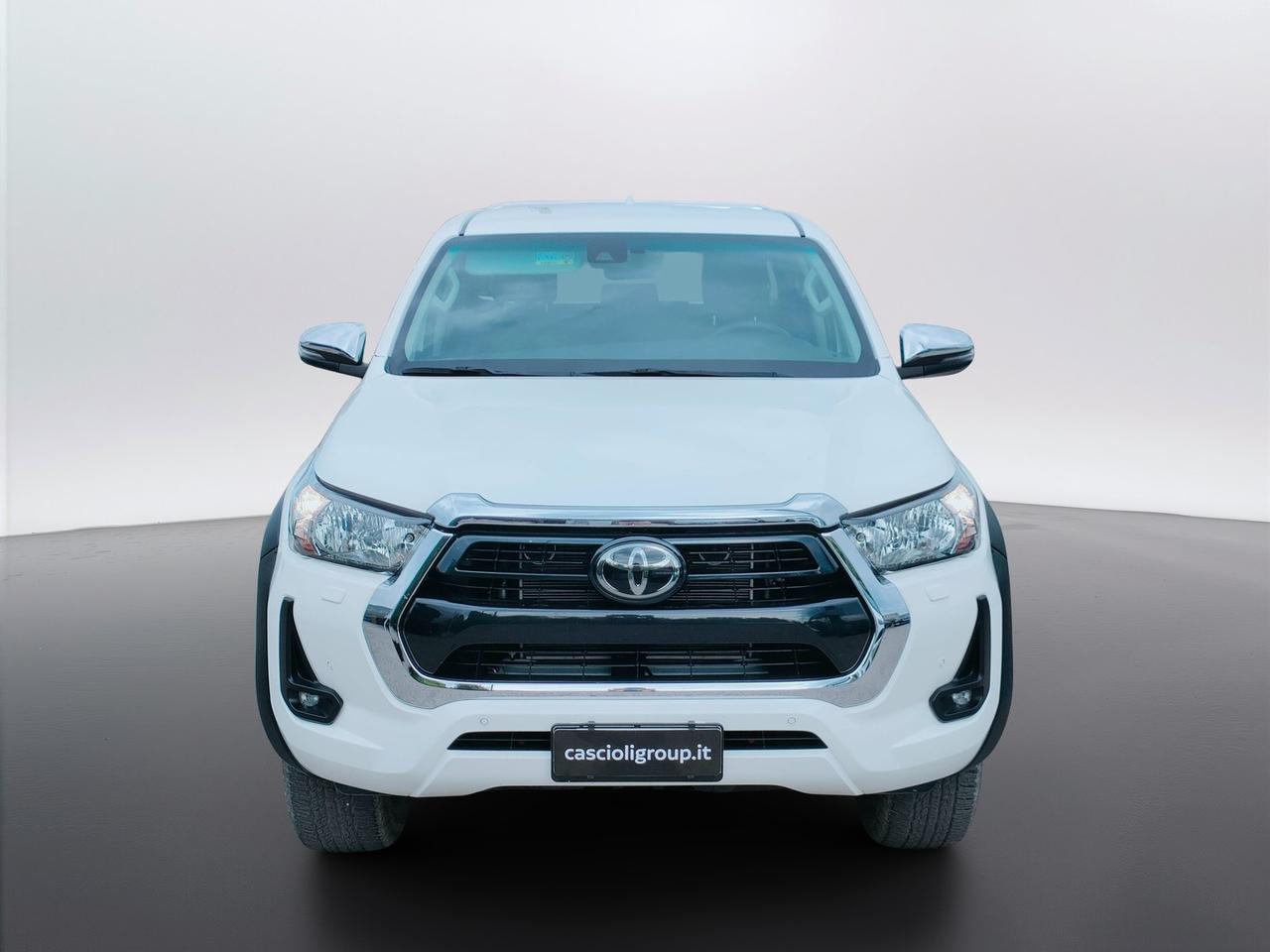 TOYOTA Hilux IV 2021 - Hilux 2.8 d double cab Lounge 4wd