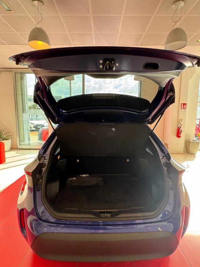 TOYOTA Yaris Cross 1.5 Hybrid 5p. E-CVT AWD-i Trend