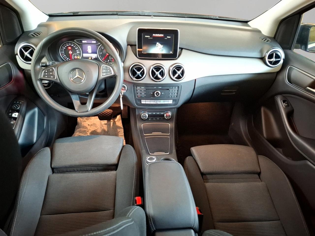 Mercedes-benz B 180d automatica navi telecamera e6 tagliandi mercedes