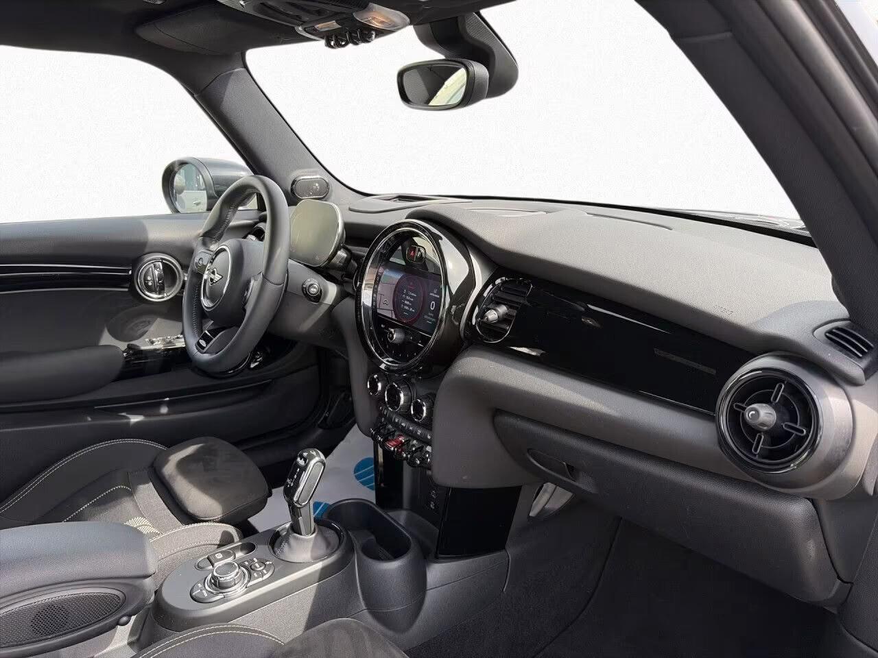 Mini 2.0 John Cooper Works JCW 231CV HARMANK KARDON