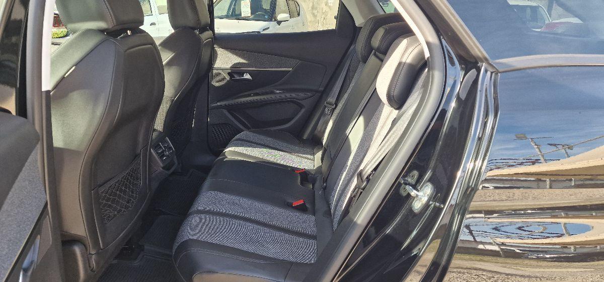 PEUGEOT 3008 1.5 BlueHDi 130 S&S GT Line