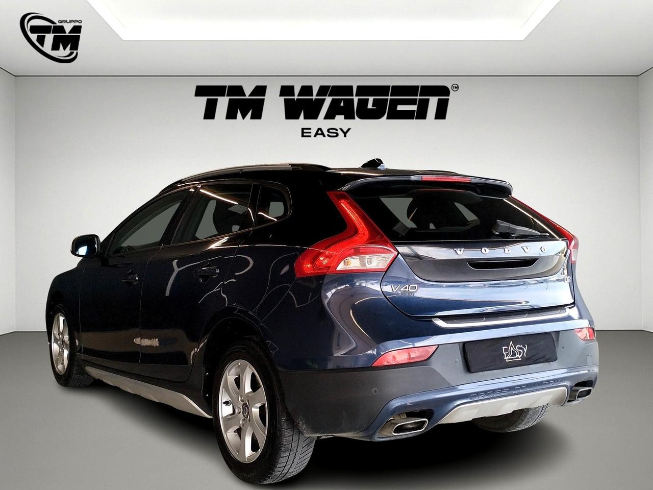 Volvo V40 Cross Country D2 1.6 Kinetic - NEOPATENTATI