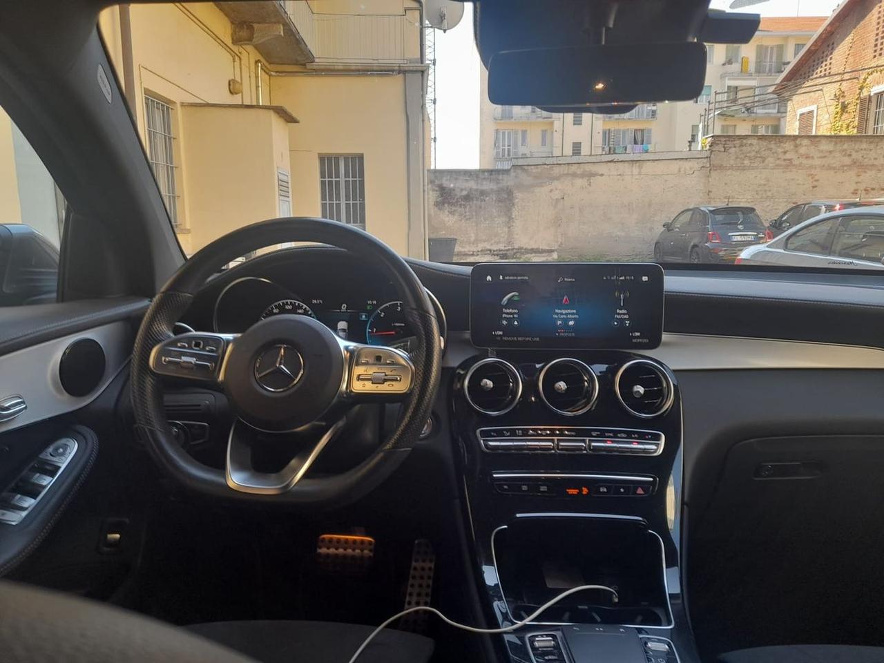Mercedes-Benz GLC 220 Premium Plus #11059