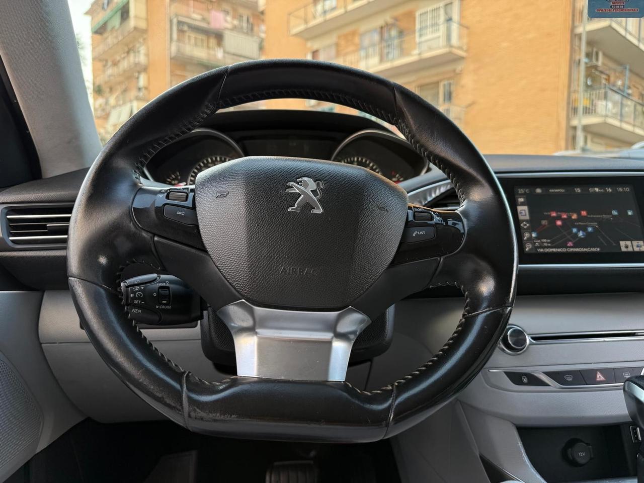 Peugeot 308 BlueHDi 120CV CAMBIO AUTOMATICO