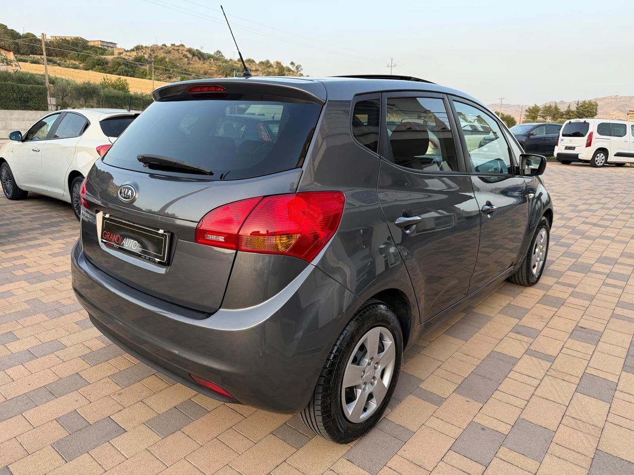 Kia Venga 1.4 CVVT Active TETTO APRIBILE