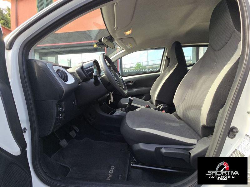 Toyota Aygo 11000 KM PARI AL NUOVO! Connect 1.0 VVT-i 72 CV 5 porte x-clusiv