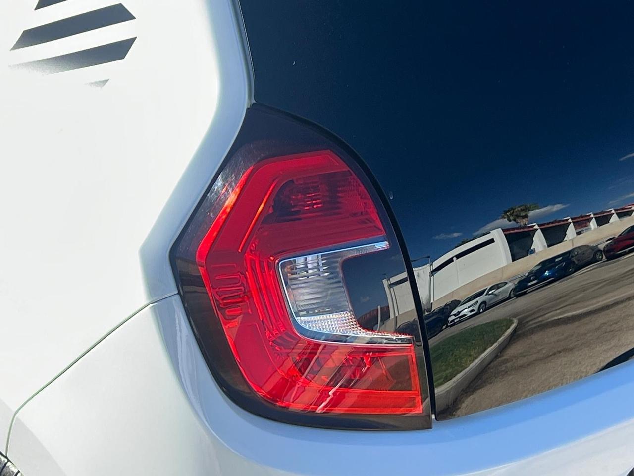 Renault Twingo Electric Urban Night