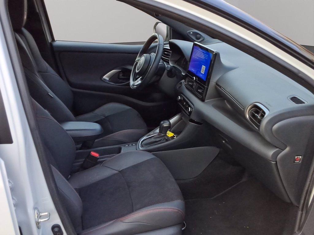 TOYOTA Yaris 1.5h 130 gr sport del 2024