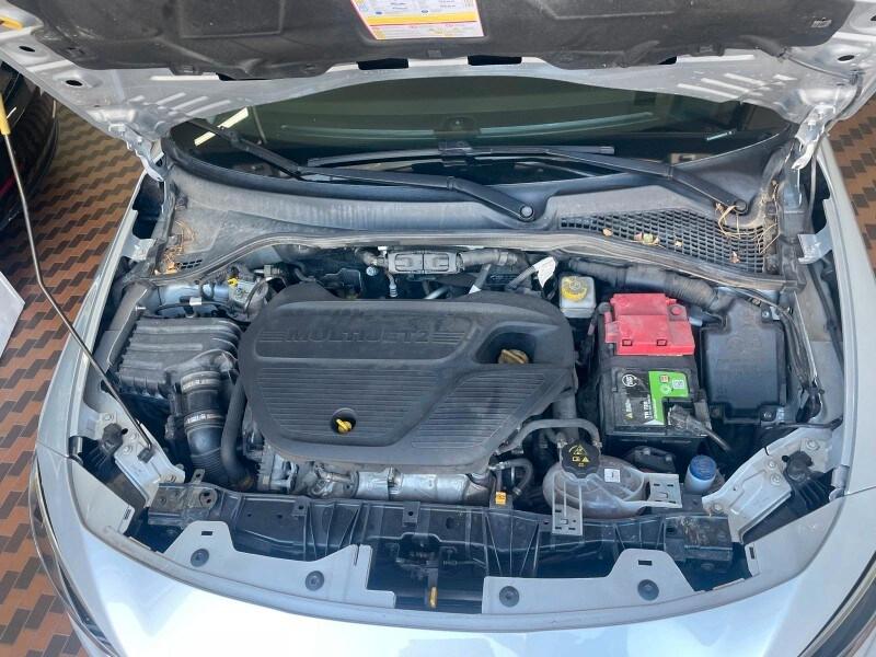 FIAT Tipo (2015-->) Tipo 1.6 Mjt S&S DCT SW Lounge