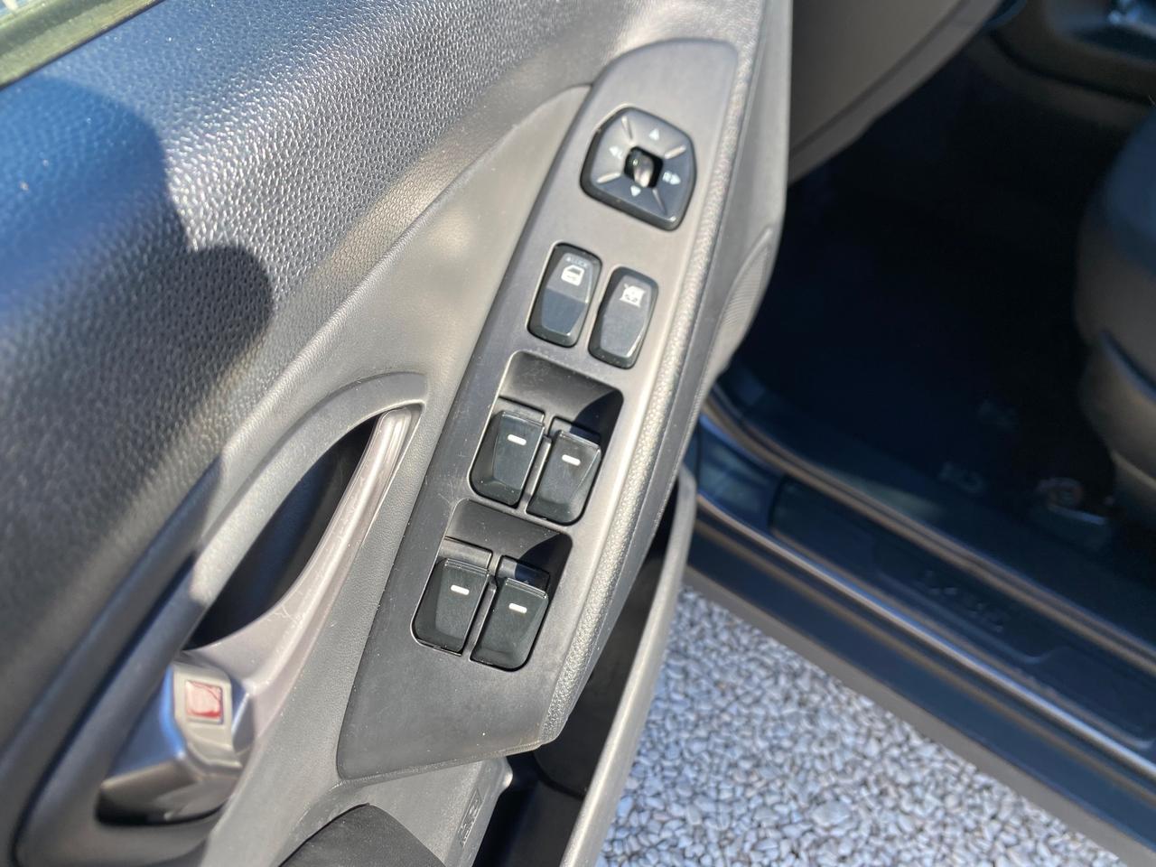 Hyundai iX35 1.7 CRDi 2WD Comfort UNICO PROPIETARIO NEOPATENTATI