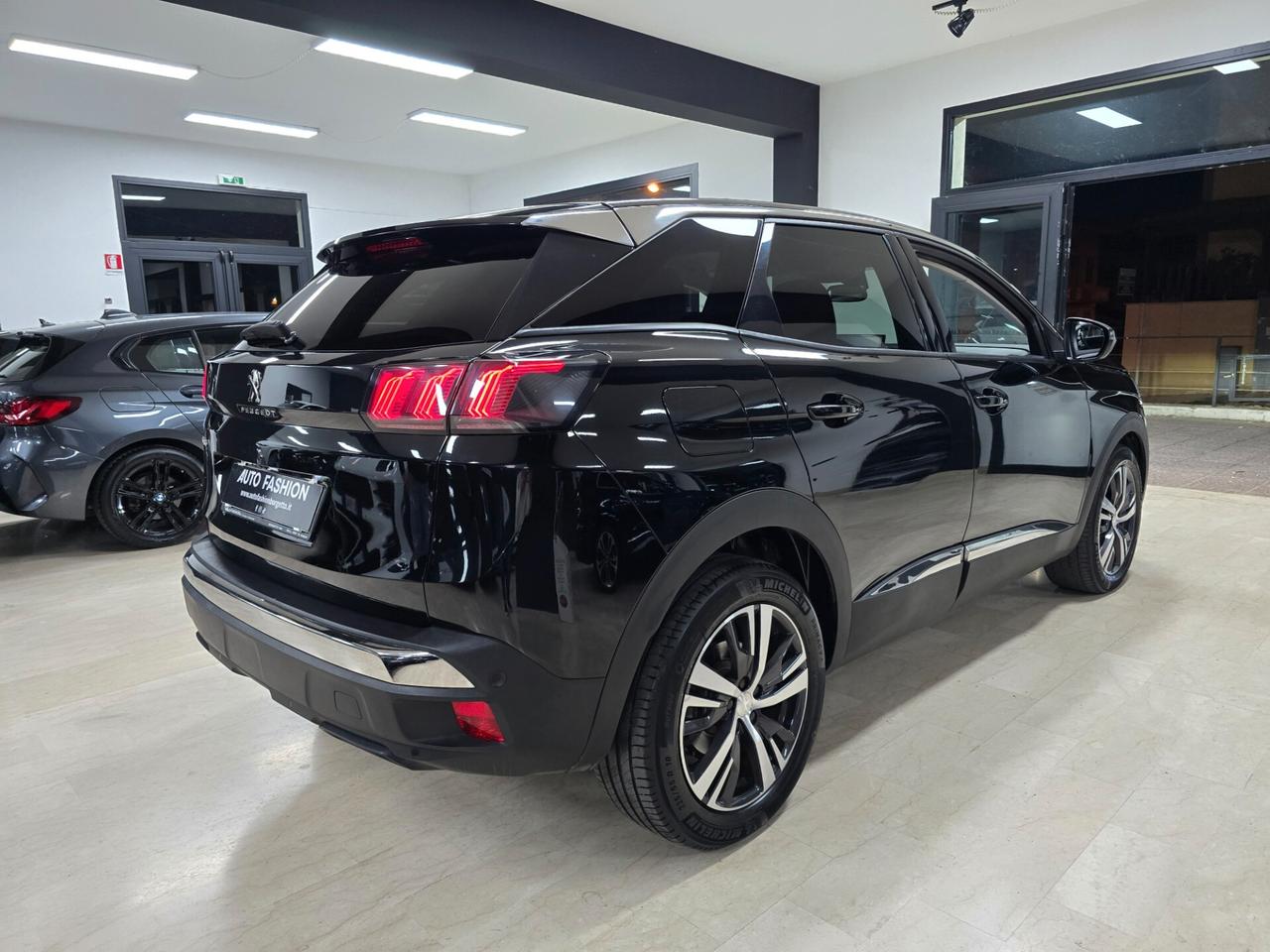 Peugeot 3008 BlueHDi 130 S&S EAT8 Allure