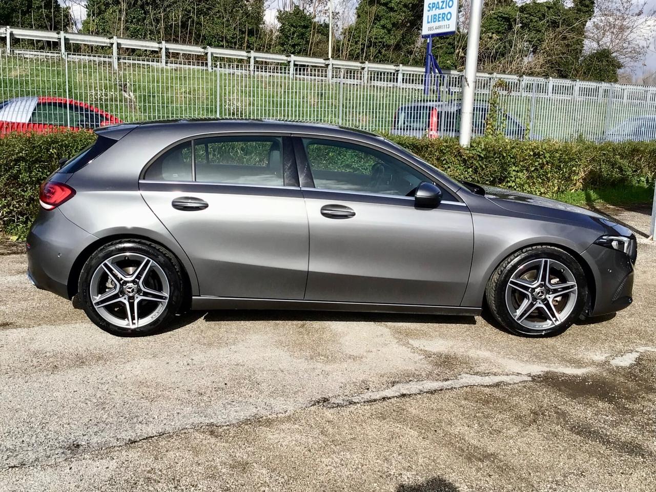 Mercedes-benz A 180 d Automatic Business 115Cv