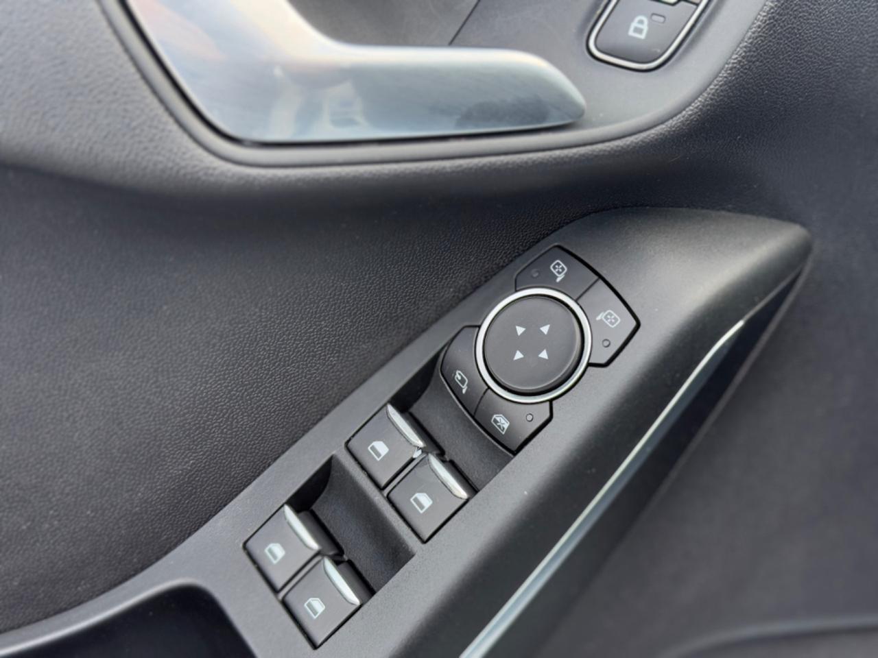 Ford Fiesta 1.5 EcoBlue 5p Connect