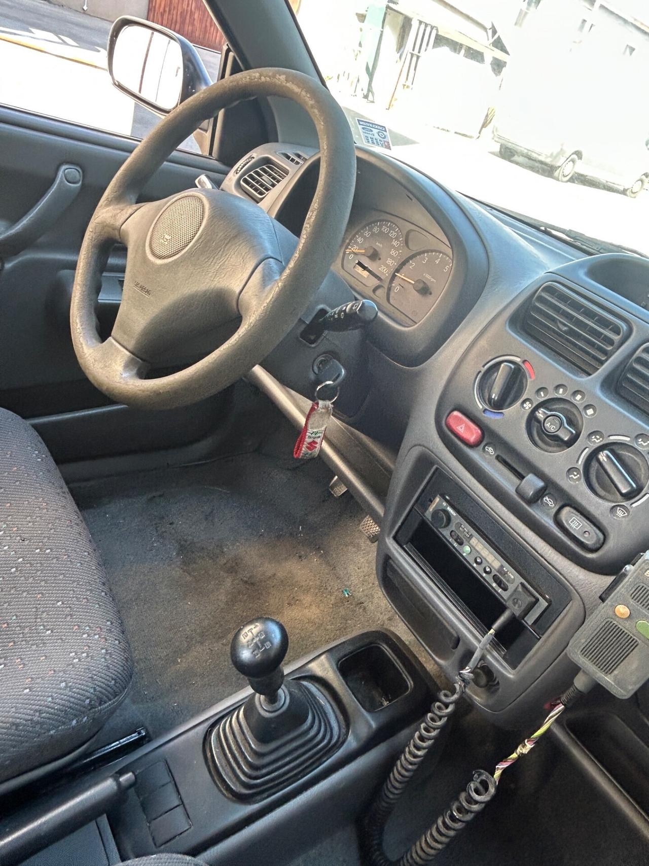 Suzuki Ignis 1.3i 16V cat 4WD GL