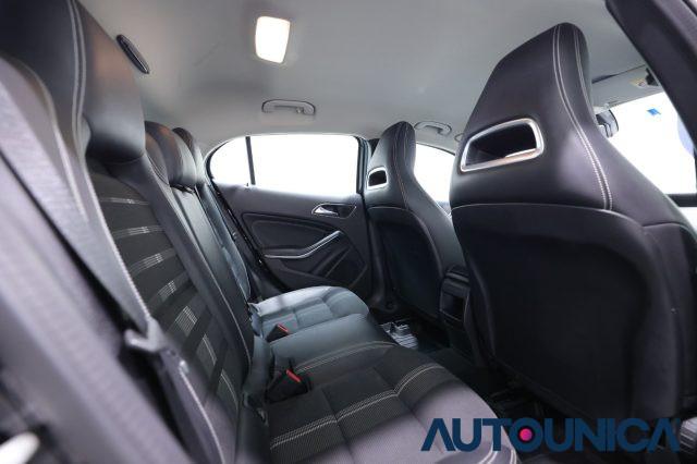 MERCEDES-BENZ GLA 200 D AUTOMATIC SPORT