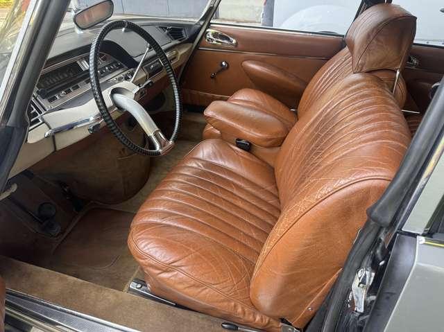 Citroen DS DS19 Pallas monodado primissima serie