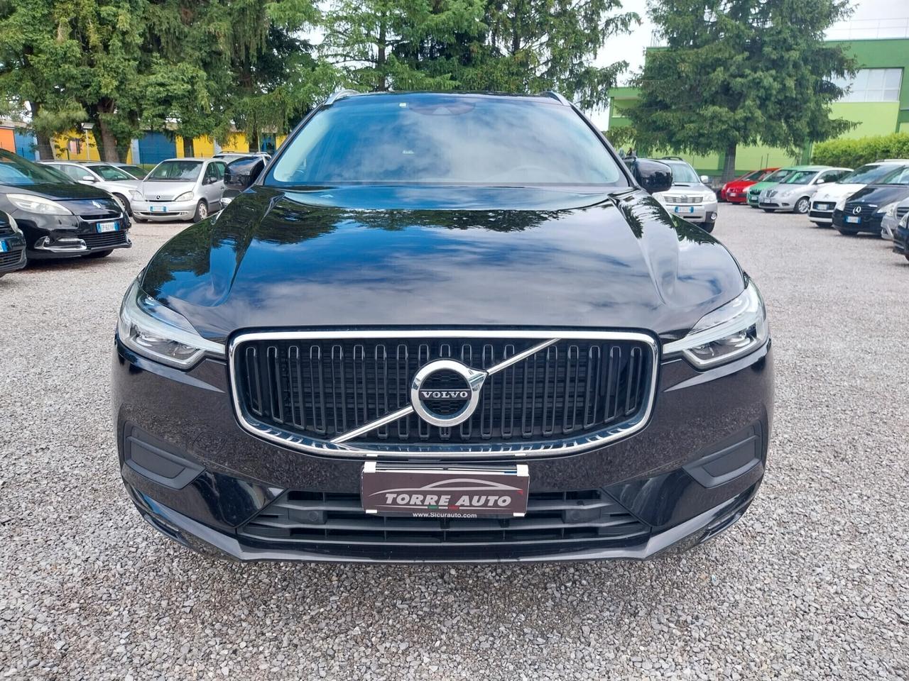 Volvo XC 60 XC60 B4 (d) AWD Geartronic Momentum