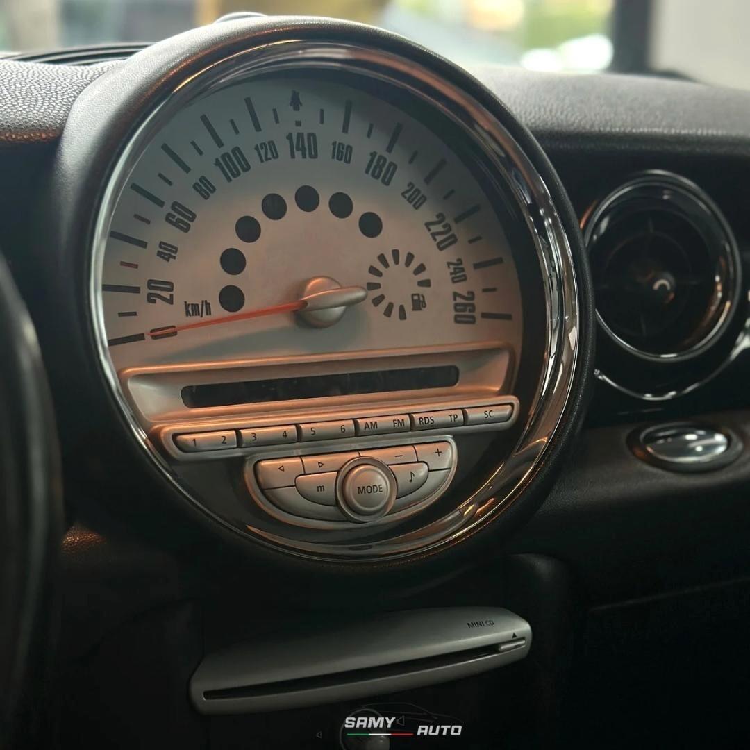 Mini Cooper D Hatchback 1.6