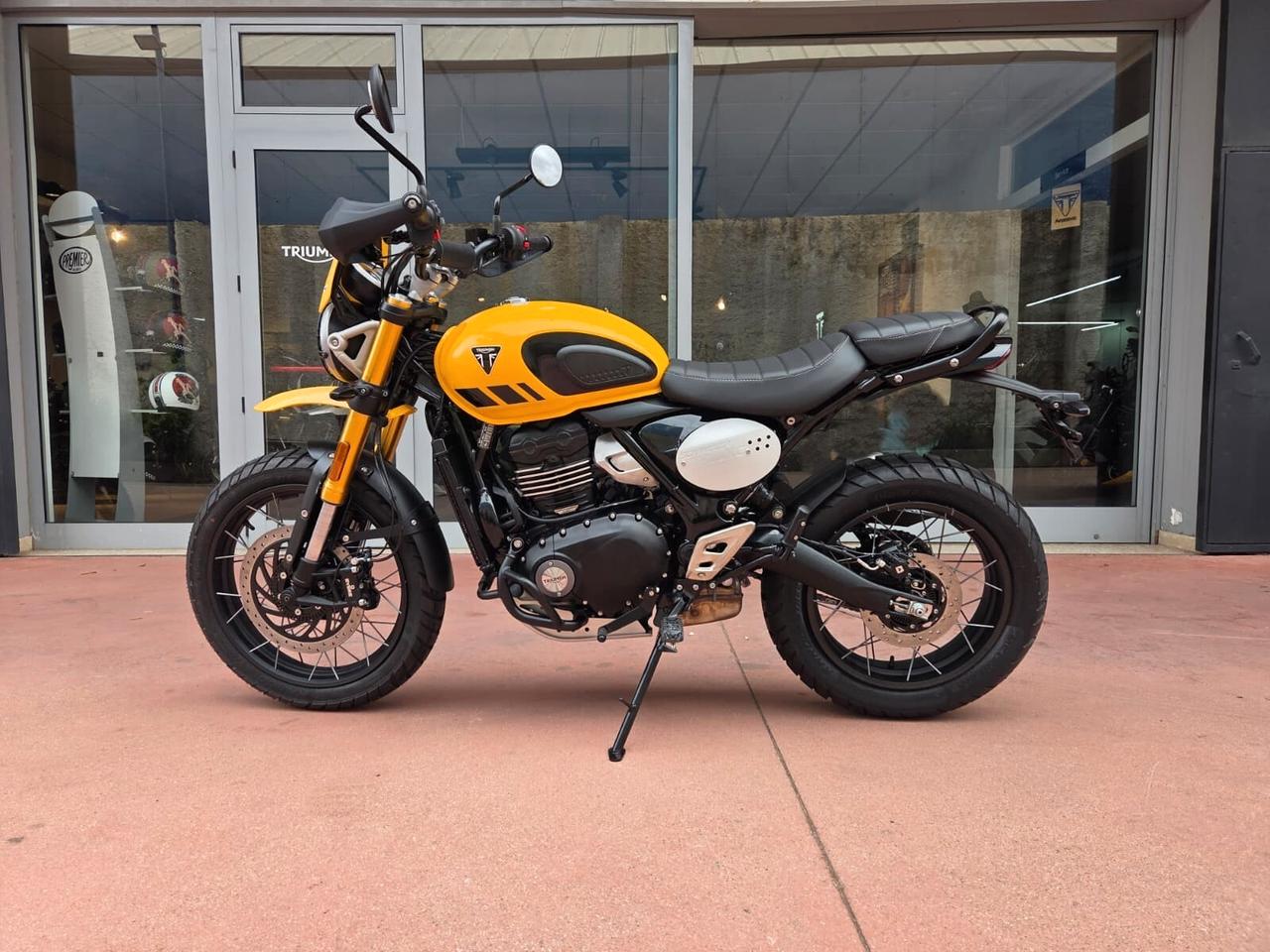 Triumph Scrambler 400 XC