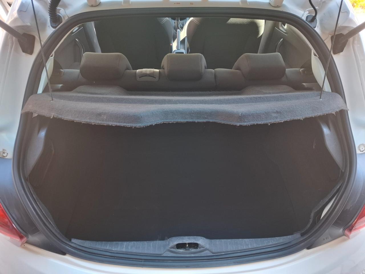 Peugeot 208 PureTech 82 5 porte Allure