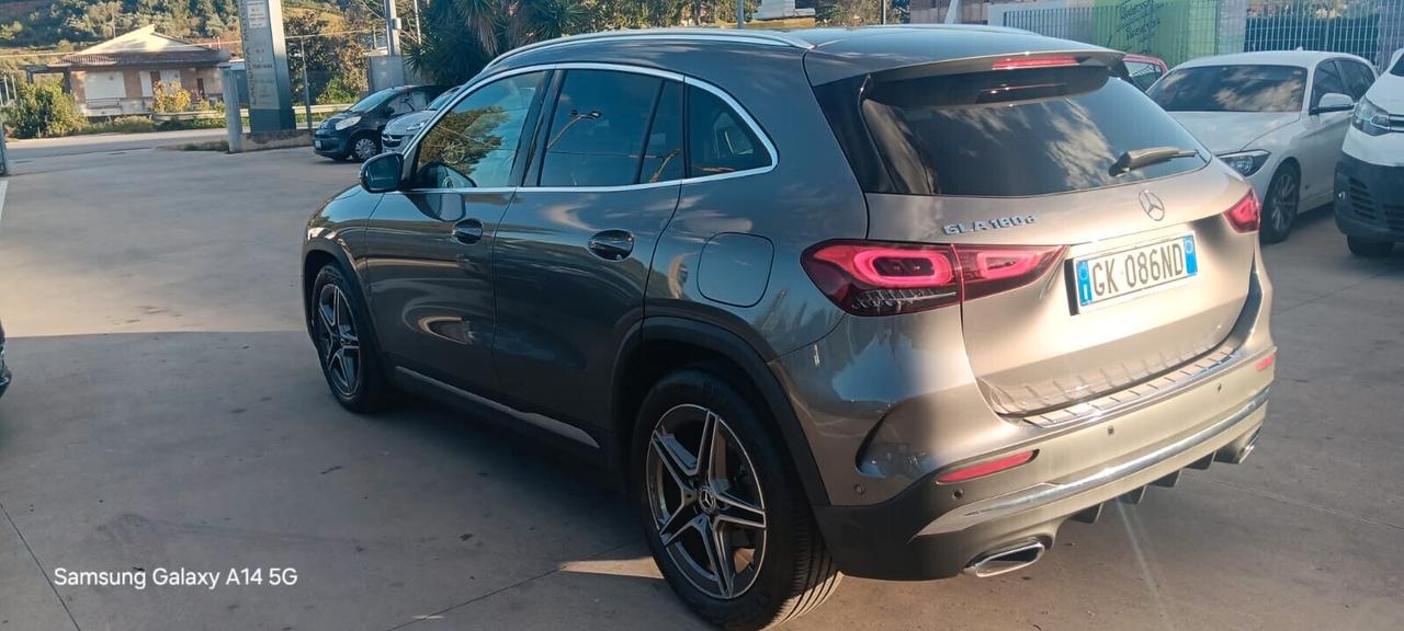 Mercedes-benz GLA 180 d Automatic Premium