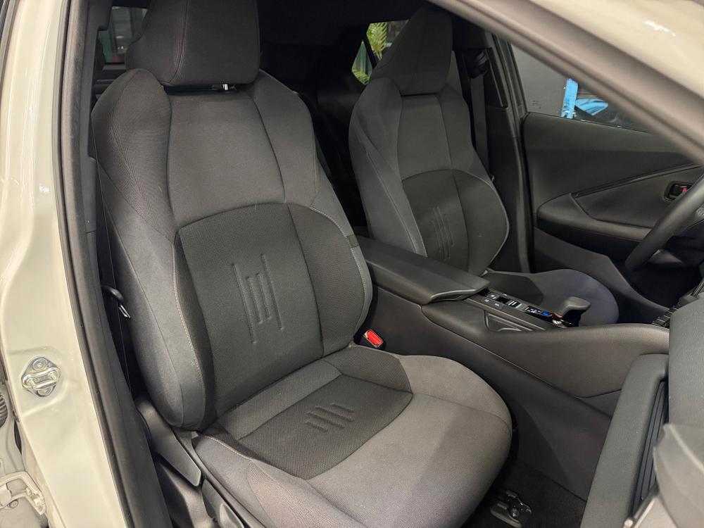 Toyota C-HR 1.8 hev Trend fwd e-cvt