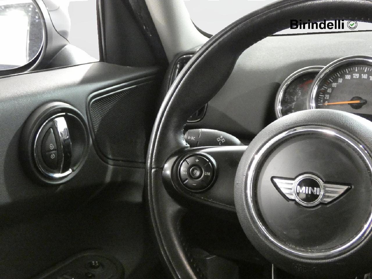 MINI Mini Countrym.(F60) - Mini 2.0 Cooper D Business Countryman Automatica
