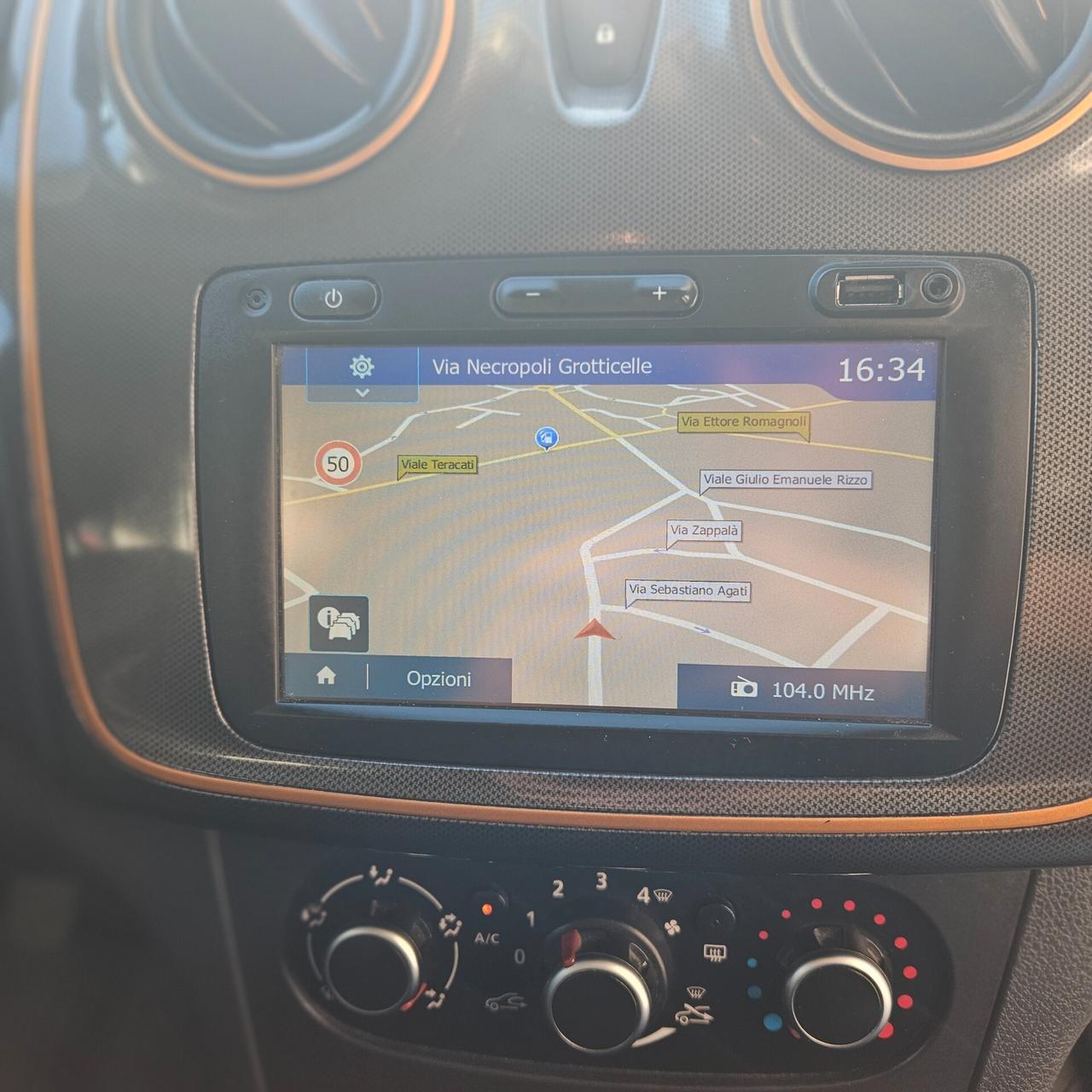 Dacia Sandero 1.5 dCi 8V 90CV S&S Serie Speciale Brave