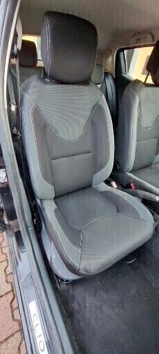 CLIO TCE 900 BENZINA/GPL DI SERIE 90 CV NAVIGATORE TELEFONO SENSORI FULL FULL IMPECCABILE