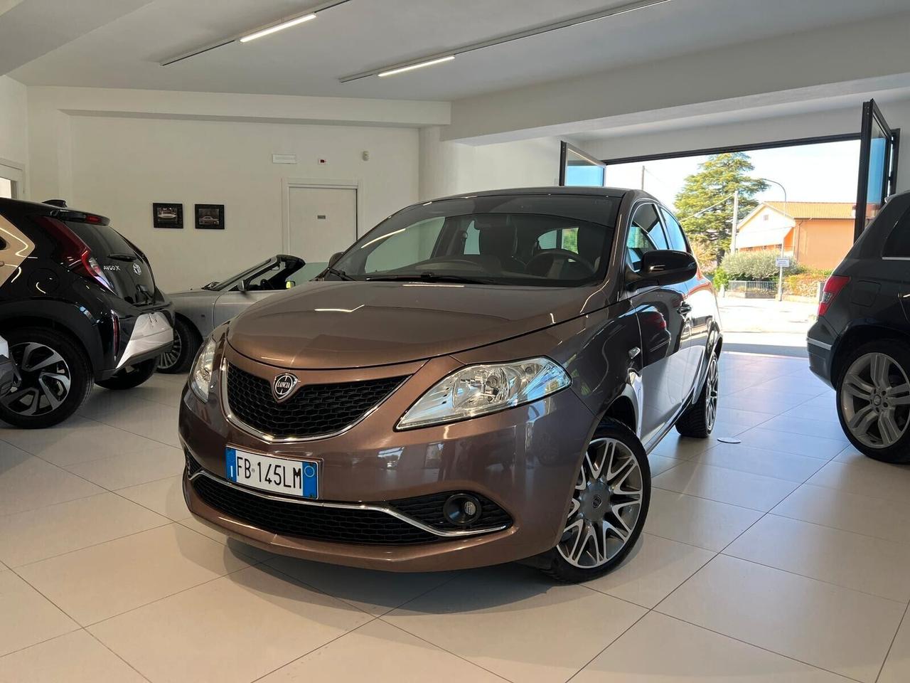 Lancia Ypsilon 1.3 MJT 16V 95 CV 5 porte S&S Platinum