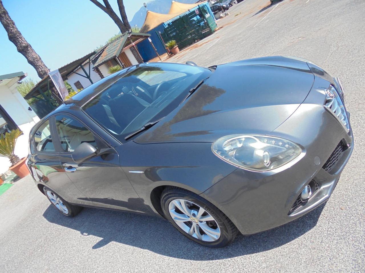 Alfa Romeo Giulietta 1.6 JTDm-2 105 CV Exclusive