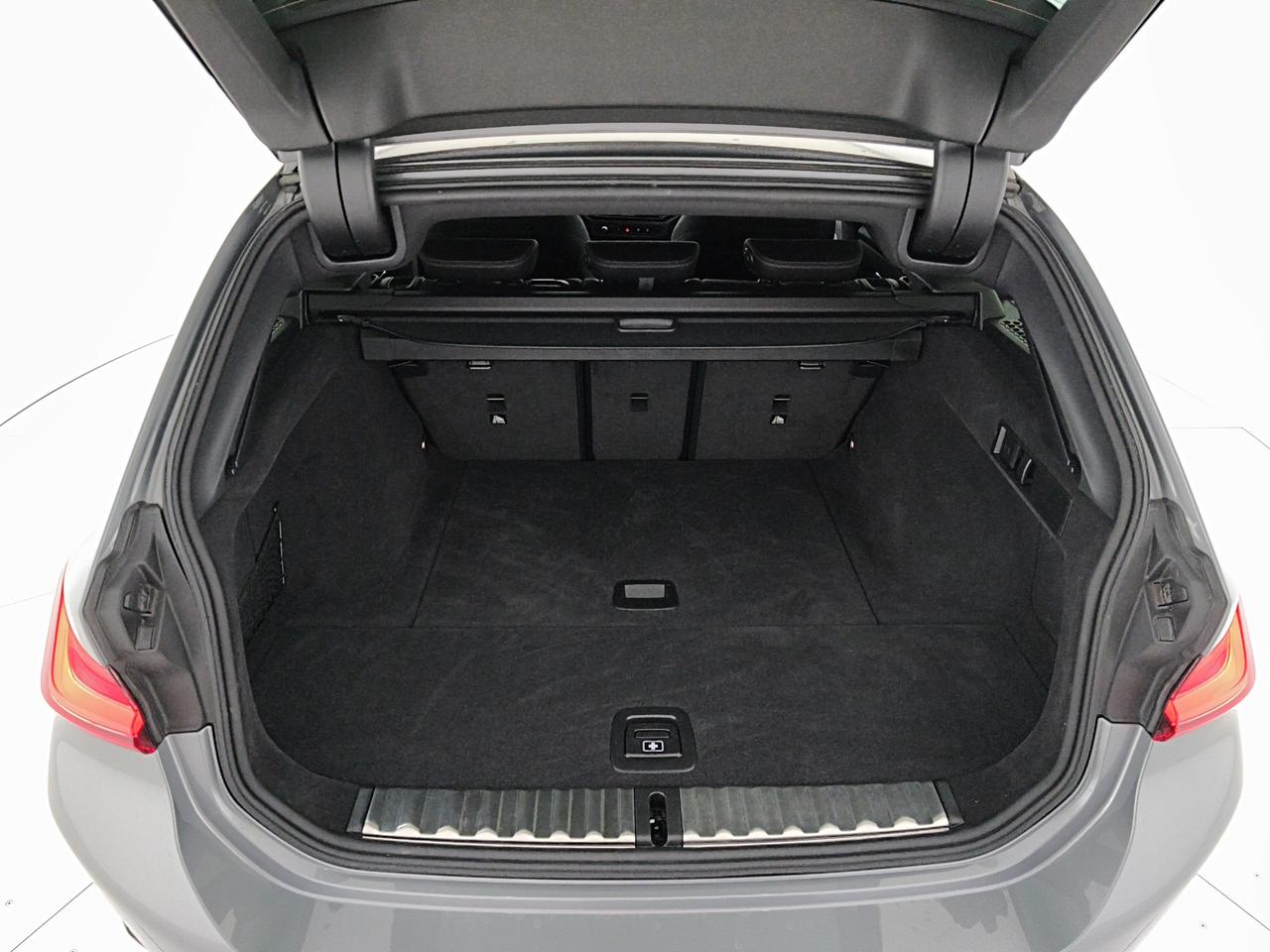 BMW Serie 3 318d Touring 48V MSport