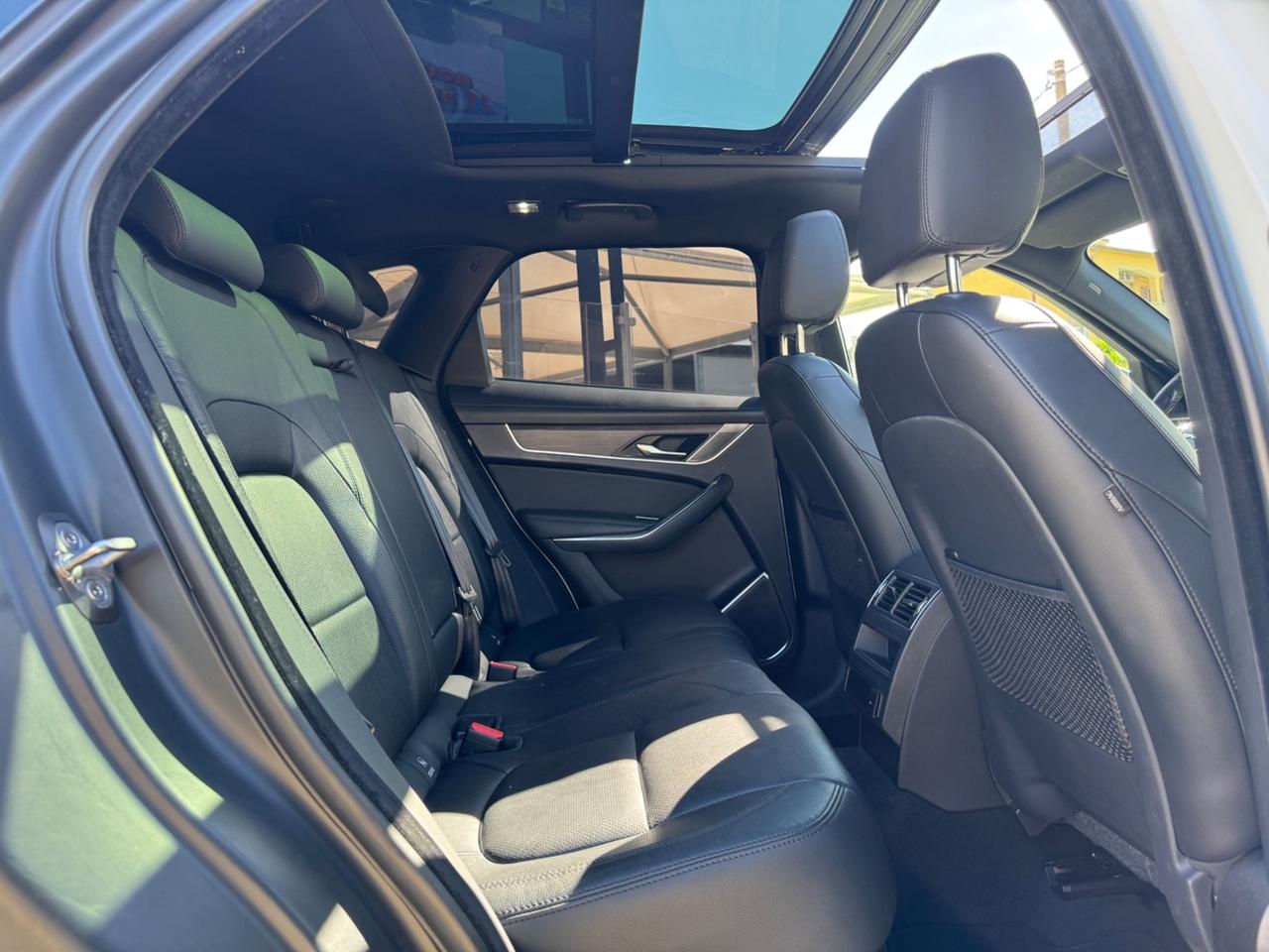 JAGUAR F-PACE 30D 300 CV MHEV R-DYNAMIC R22 TETTO FULL IVA