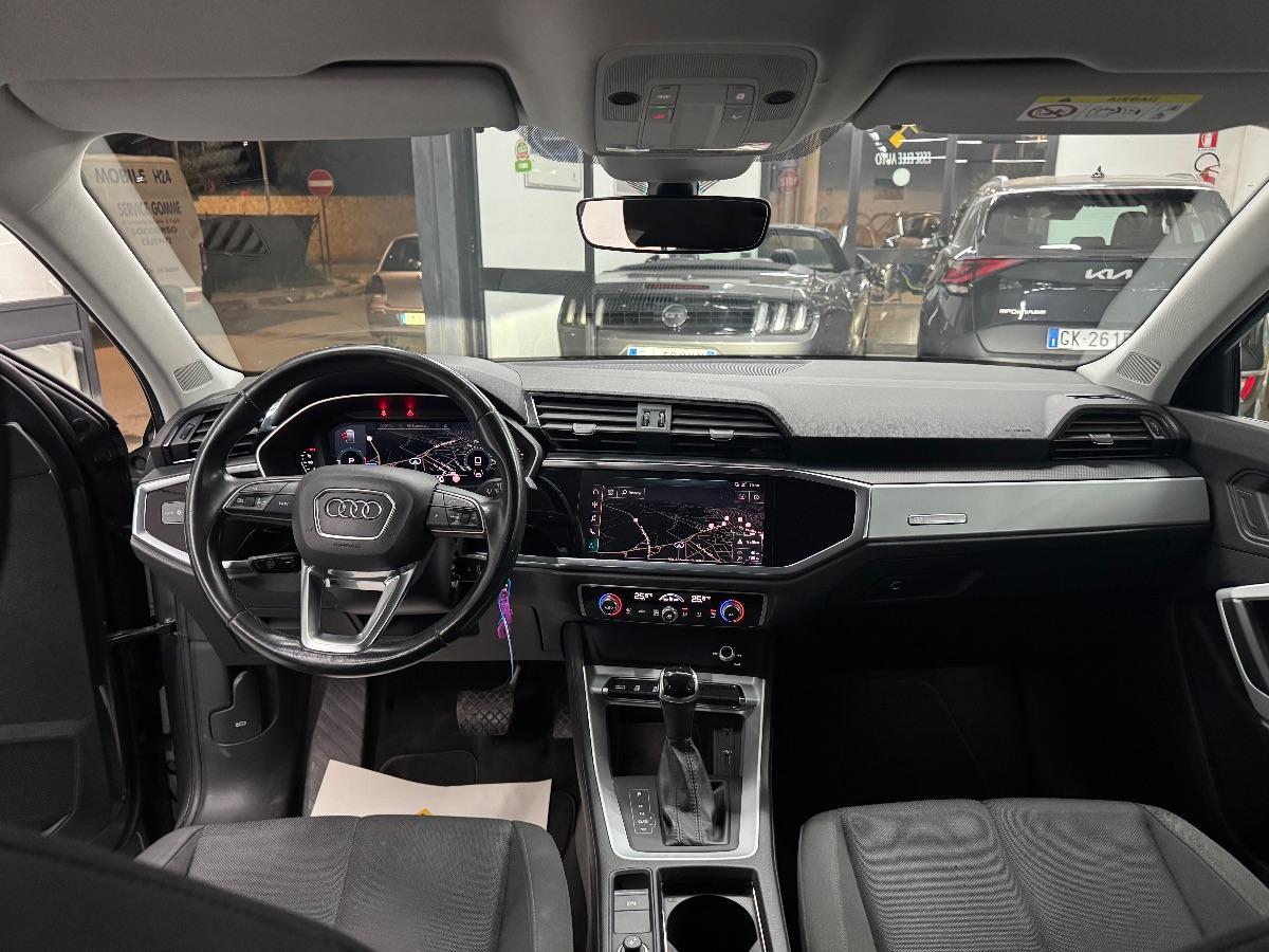 AUDI - Q3 SPORTBACK 35 TDI S tronic Business UNICO PROP/ MATRIX/ CARPLAY